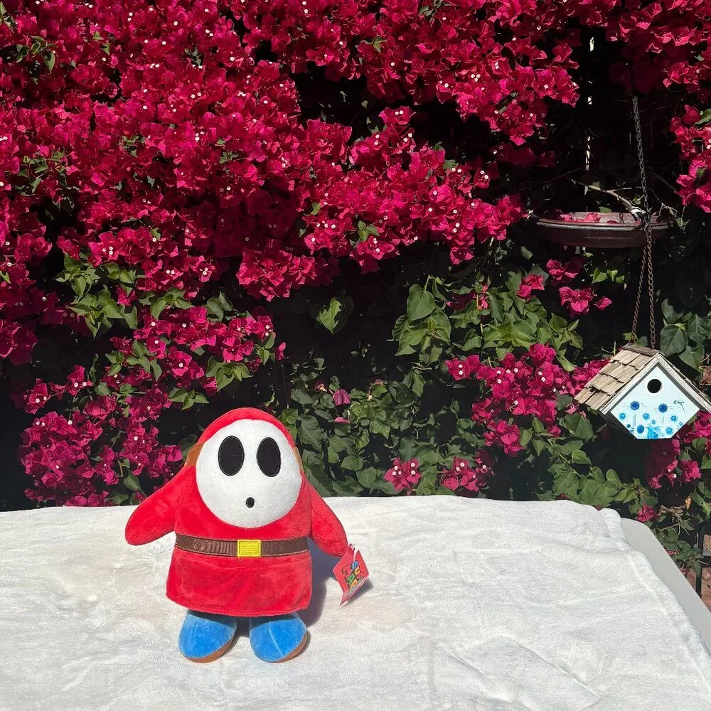 Cute Nintendo Super Mario Bros. Shy Guy Plush Toy (Limited Edition: 2018) - Picture 1 of 2